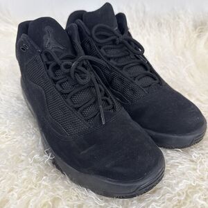 Nike Jordan Max Aura 2 Men's Shoes Sneakers Ck6636-002 Triple Black Suede U.S. 8